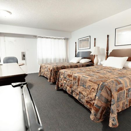 Midtown Inn Саскатун Экстерьер фото